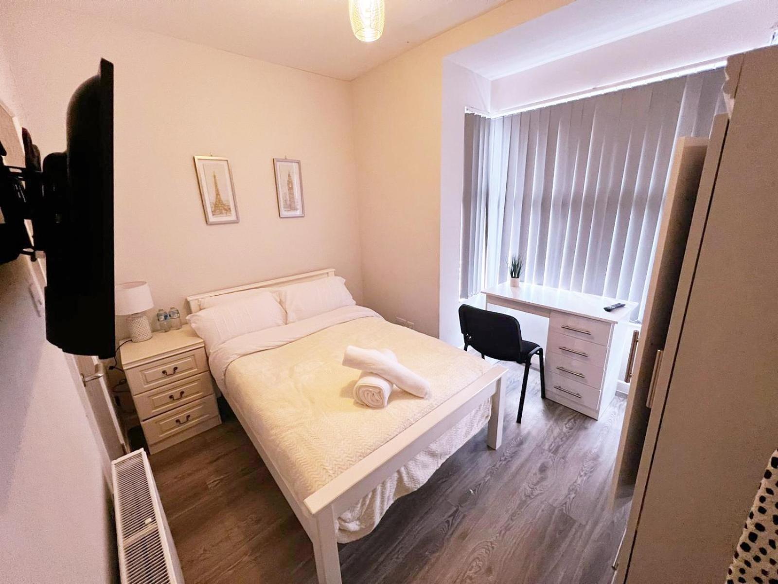 51 Kingsway Coventry Cv2 4Ff Bed and Breakfast Esterno foto
