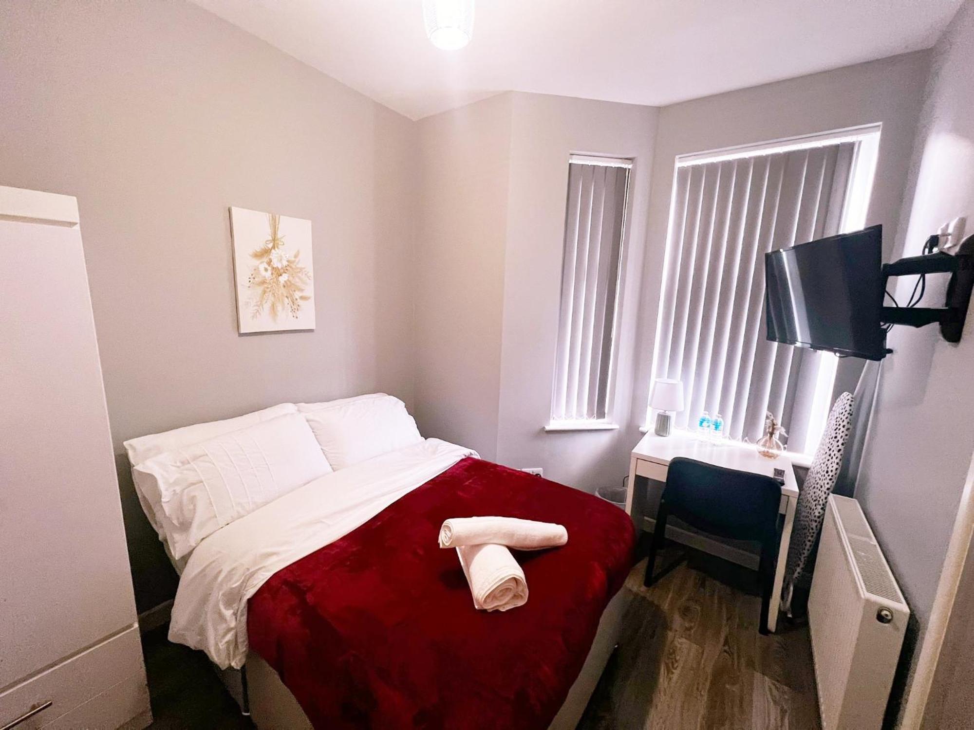 51 Kingsway Coventry Cv2 4Ff Bed and Breakfast Esterno foto