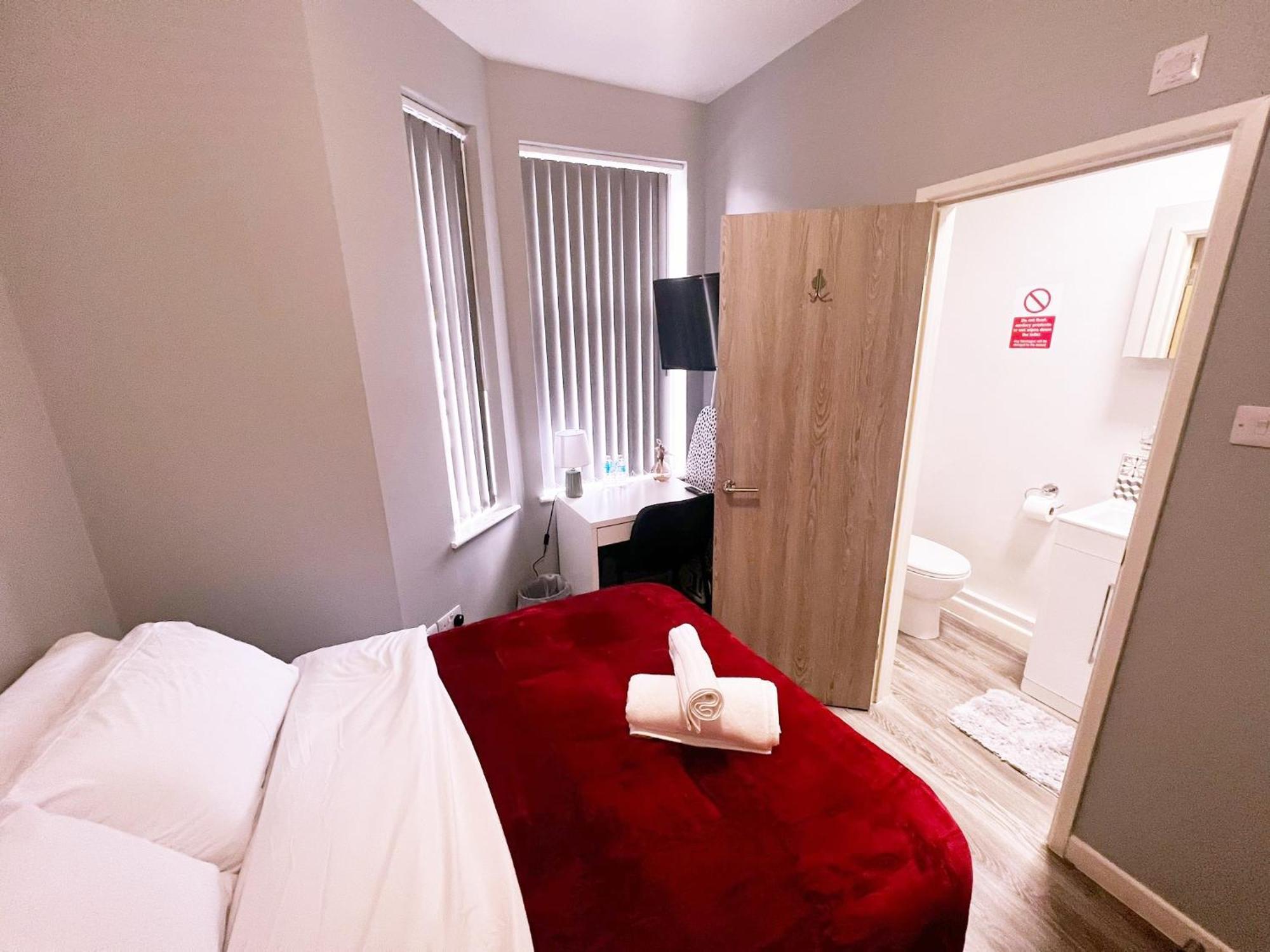 51 Kingsway Coventry Cv2 4Ff Bed and Breakfast Esterno foto